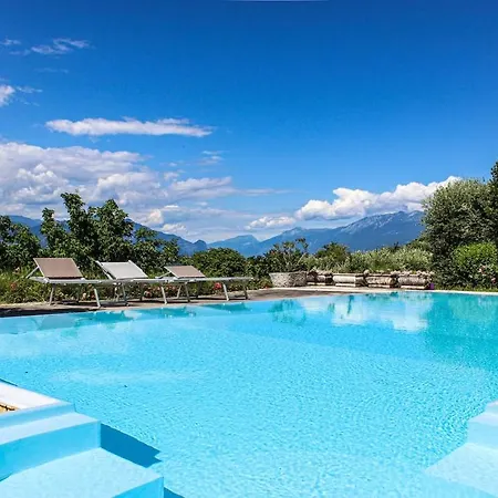 Villa Elena Appartamento In Villa Montinelle Exterior photo
