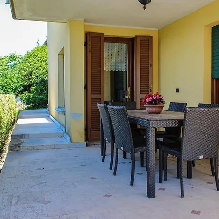 Villa Elena Appartamento In Villa Montinelle Exterior photo